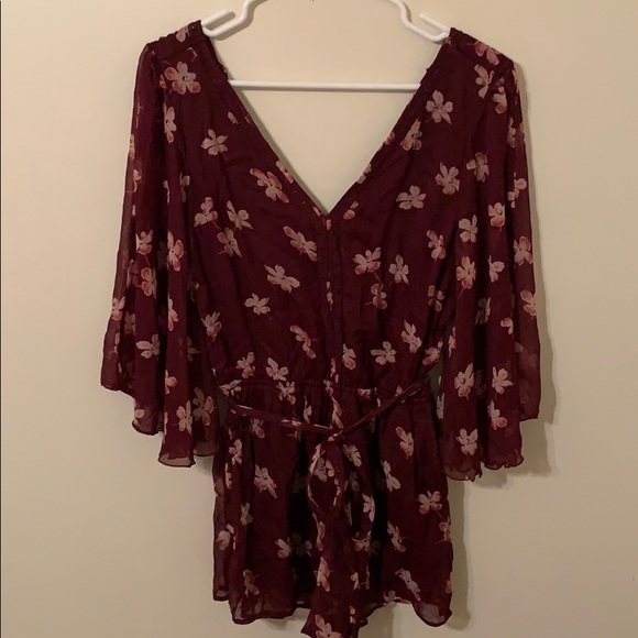 Abercrombie & Fitch Pants - ❌SOLD Abercrombie & Fitch Floral Romper